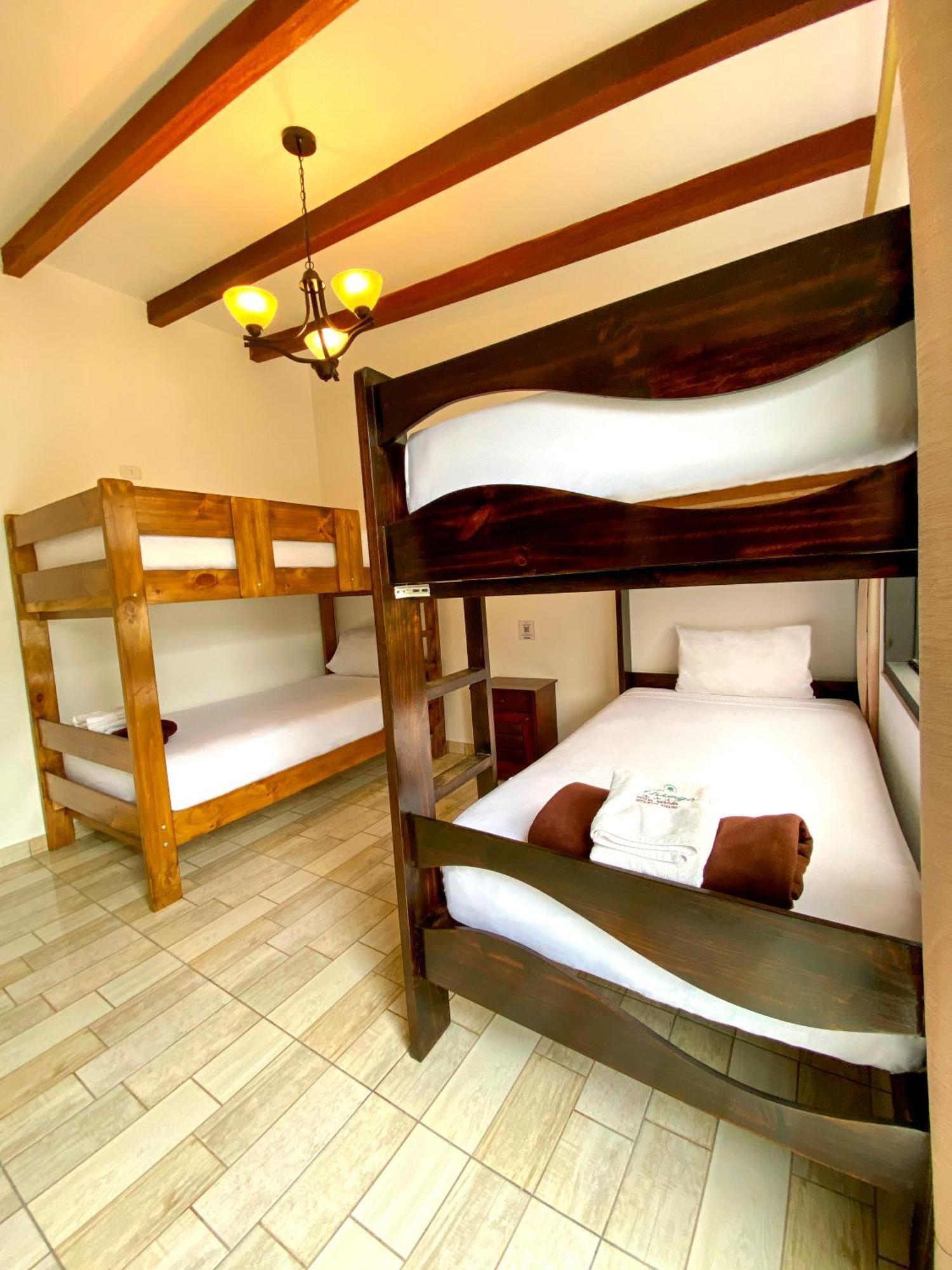 Hotel Resort Thiago شينشا ألتا المظهر الخارجي الصورة